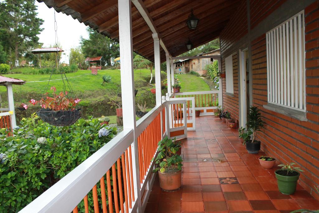 La Gaviota Bnb Acomodação com café da manhã Filandia Exterior foto