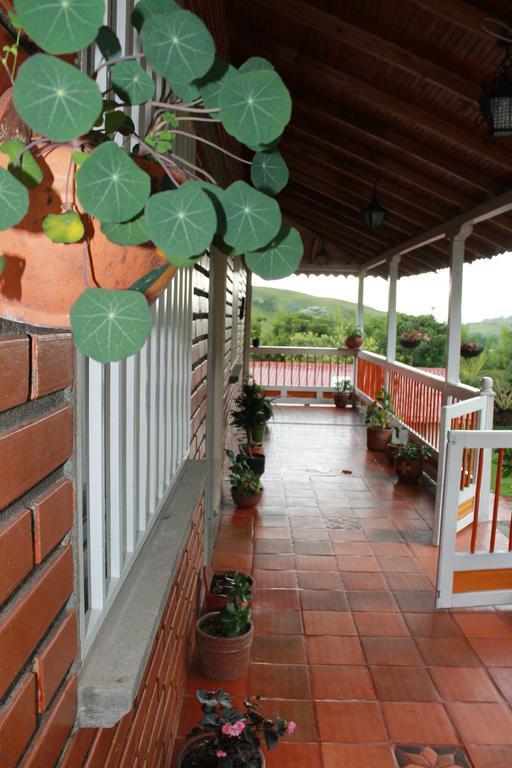 La Gaviota Bnb Acomodação com café da manhã Filandia Exterior foto