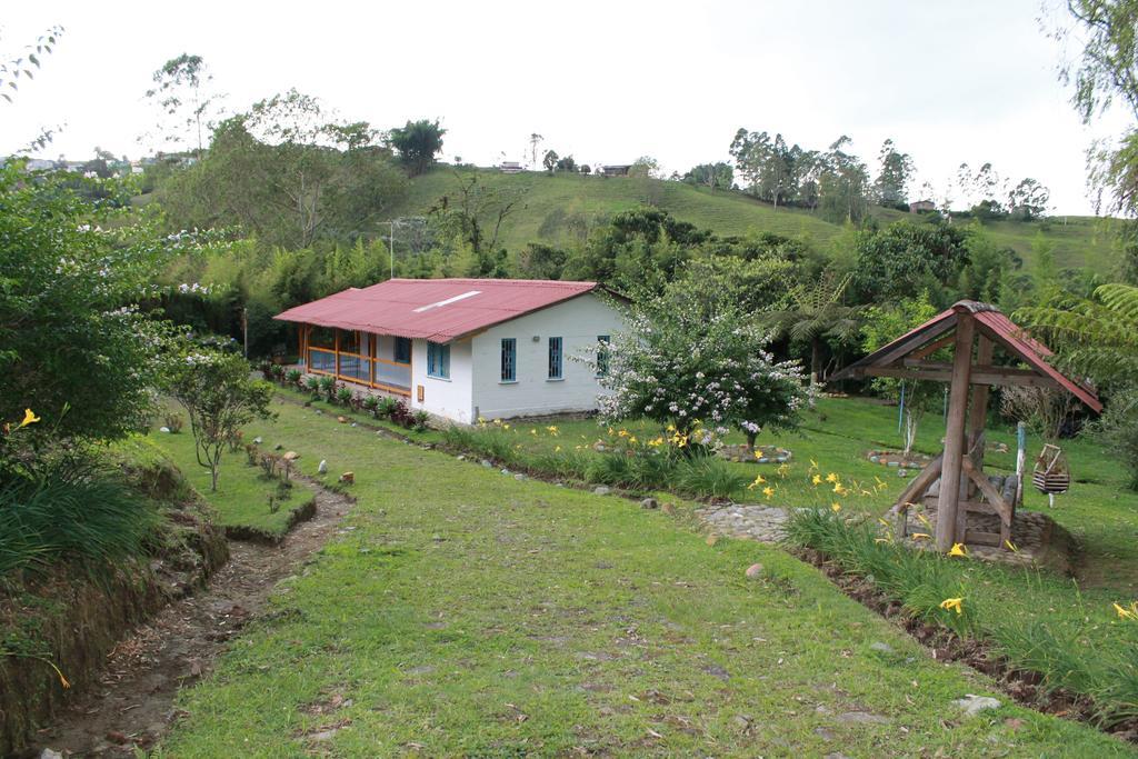 La Gaviota Bnb Acomodação com café da manhã Filandia Quarto foto