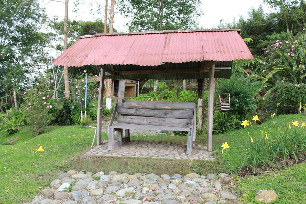 La Gaviota Bnb Acomodação com café da manhã Filandia Quarto foto