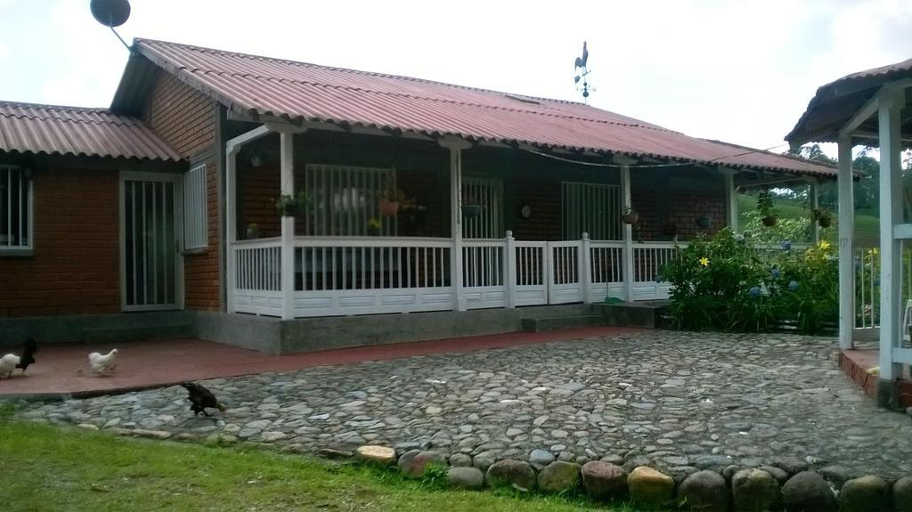La Gaviota Bnb Acomodação com café da manhã Filandia Exterior foto