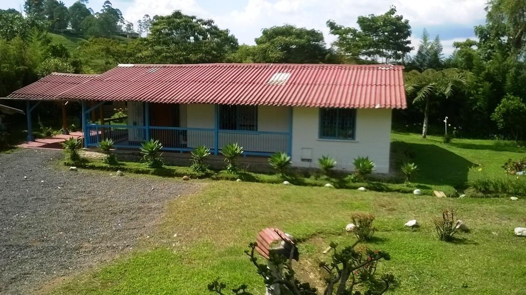 La Gaviota Bnb Acomodação com café da manhã Filandia Exterior foto
