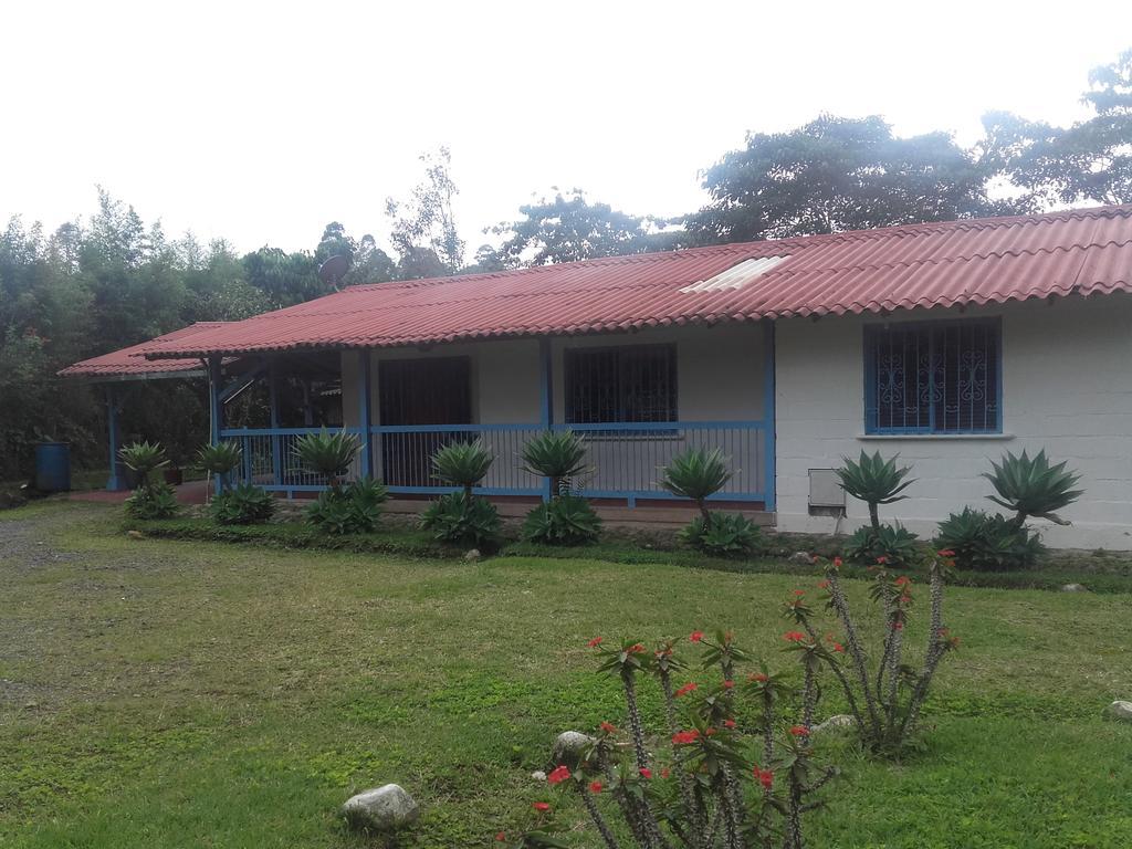 La Gaviota Bnb Acomodação com café da manhã Filandia Exterior foto